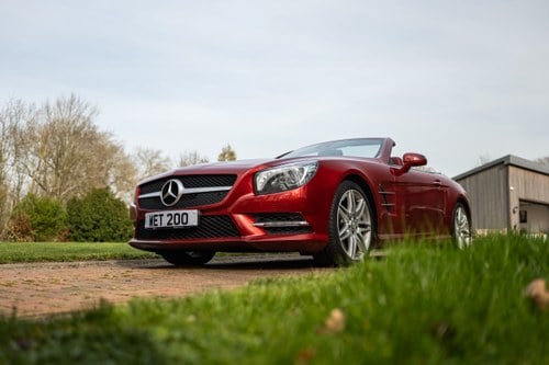 2014 Mercedes-Benz R231 SL500 AMG - 16,000 MILES In vendita (immagine 3 di 185)