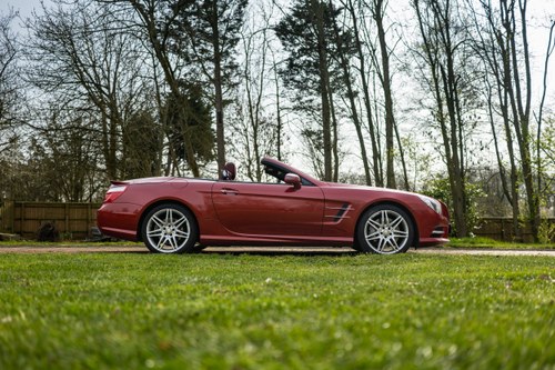 2014 Mercedes-Benz R231 SL500 AMG - 16,000 MILES In vendita (immagine 41 di 185)