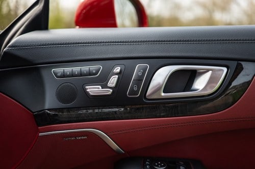 2014 Mercedes-Benz R231 SL500 AMG - 16,000 MILES In vendita (immagine 14 di 185)