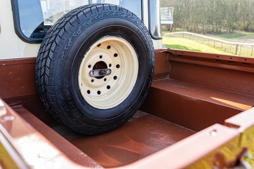 1998 Land Rover Defender 90 300TDi till salu (bild 28 av 84)