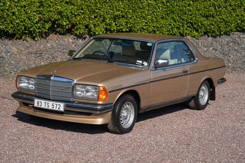 1983 Mercedes-Benz 280CE (W123) Te koop (foto 8 van 119)