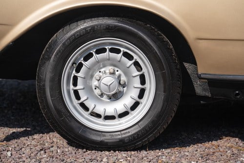 1983 Mercedes-Benz 280CE (W123) Te koop (foto 25 van 119)