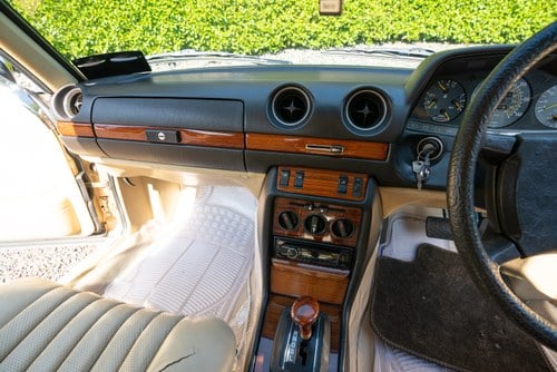 1983 Mercedes-Benz 280CE (W123) Te koop (foto 47 van 119)