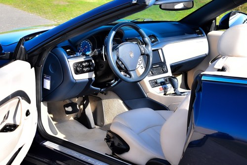 2011 Maserati GranCabrio 4.7L V8 till salu (bild 24 av 87)
