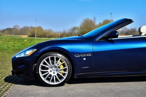 2011 Maserati GranCabrio 4.7L V8 till salu (bild 68 av 87)