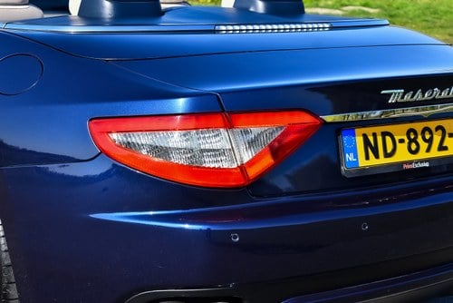 2011 Maserati GranCabrio 4.7L V8 till salu (bild 73 av 87)