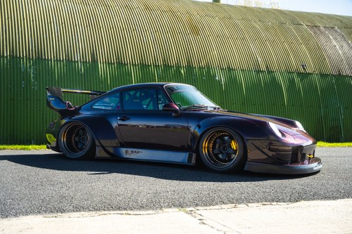 1996 Porsche 911 Carrera 993 RWB 'Fuji' By Akira Nakai till salu (bild 33 av 180)