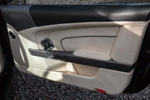 2015 Aston Martin DB9 V12 Te koop (foto 26 van 152)