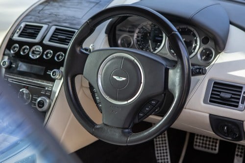 2015 Aston Martin DB9 V12 Te koop (foto 27 van 152)
