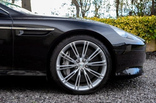 2015 Aston Martin DB9 V12 Te koop (foto 73 van 152)