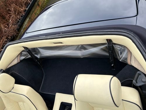 1991 TVR V8S Te koop (foto 28 van 55)