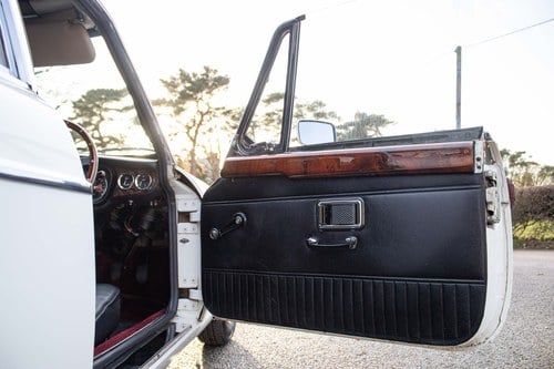 1971 MG MGB GT à venda (imagem 19 de 146)