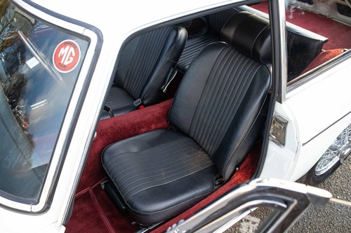 1971 MG MGB GT à venda (imagem 41 de 146)