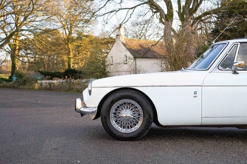 1971 MG MGB GT à venda (imagem 97 de 146)