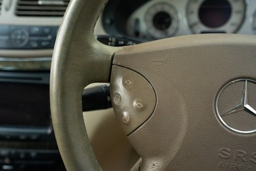 2003 Mercedes E320 Avantgarde (W211) till salu (bild 25 av 165)