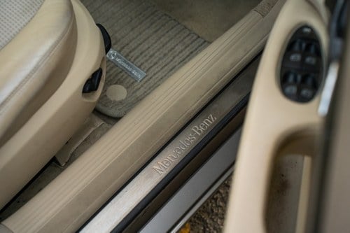 2003 Mercedes E320 Avantgarde (W211) till salu (bild 44 av 165)