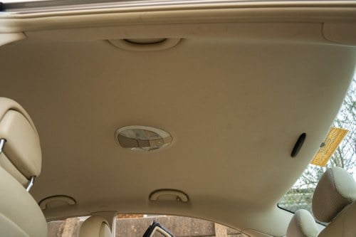 2003 Mercedes E320 Avantgarde (W211) till salu (bild 68 av 165)