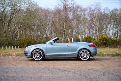 2007 Audi TT 3.2 V6 Roadster till salu (bild 12 av 191)