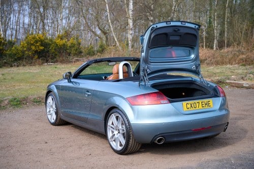 2007 Audi TT 3.2 V6 Roadster till salu (bild 74 av 191)