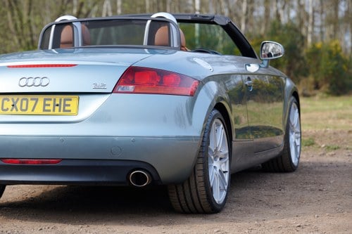 2007 Audi TT 3.2 V6 Roadster till salu (bild 105 av 191)