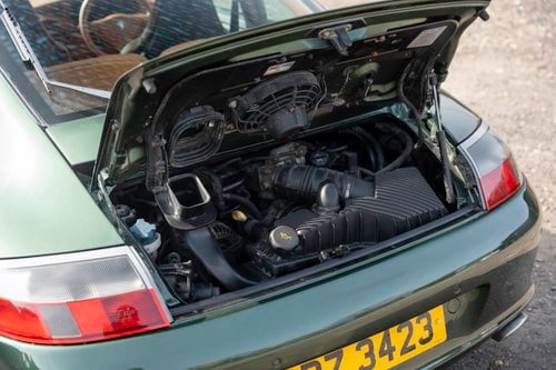 2002 Porsche 911 (996) Carrera 2 Te koop (foto 81 van 165)