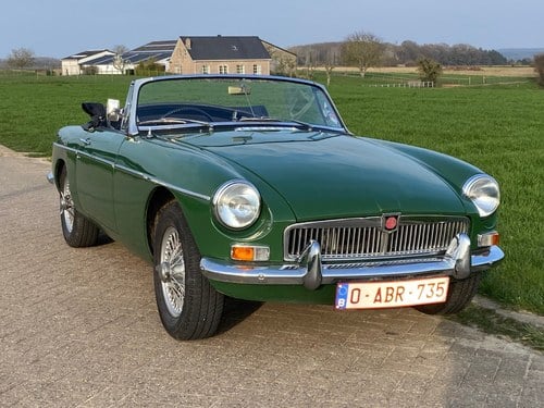 1966 MG MGB For Sale (picture 1 of 99)