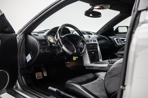 2001 Aston Martin Vanquish In vendita (immagine 17 di 67)