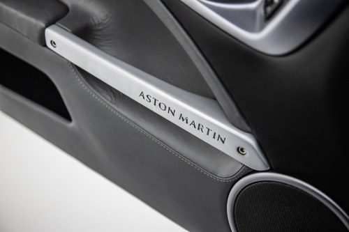 2001 Aston Martin Vanquish In vendita (immagine 45 di 67)