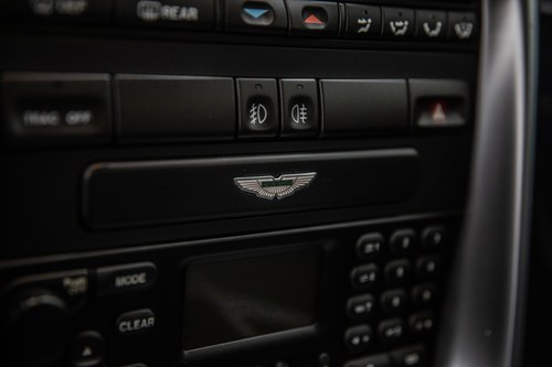 2001 Aston Martin Vanquish In vendita (immagine 50 di 67)