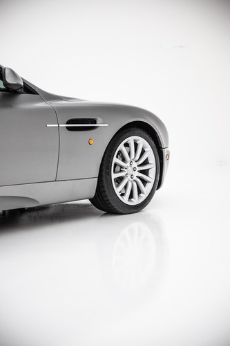 2001 Aston Martin Vanquish In vendita (immagine 60 di 67)