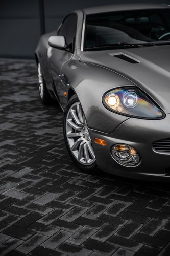 2001 Aston Martin Vanquish In vendita (immagine 63 di 67)