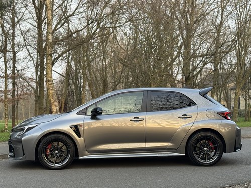 2023 Toyota GR Corolla Circuit Edition à venda (imagem 20 de 87)