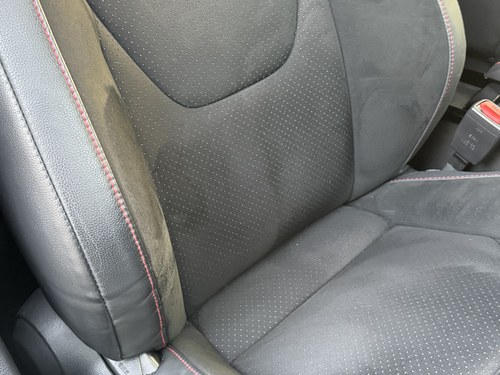 2023 Toyota GR Corolla Circuit Edition à venda (imagem 49 de 87)