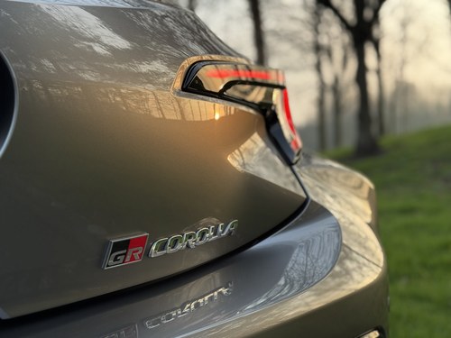 2023 Toyota GR Corolla Circuit Edition à venda (imagem 70 de 87)