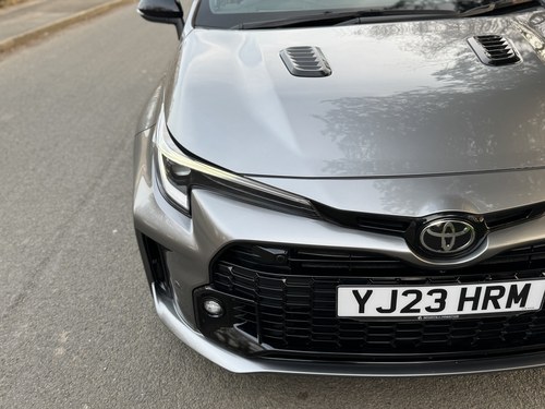 2023 Toyota GR Corolla Circuit Edition à venda (imagem 78 de 87)