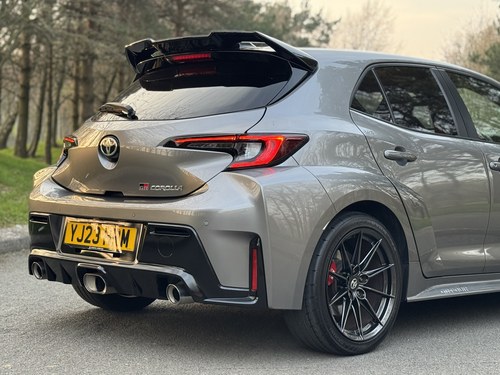 2023 Toyota GR Corolla Circuit Edition à venda (imagem 81 de 87)