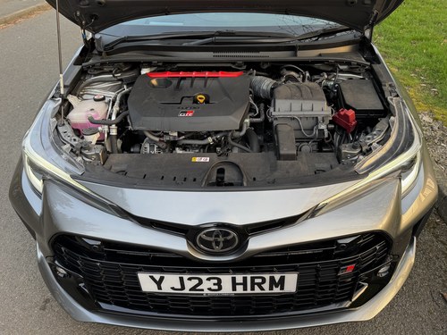 2023 Toyota GR Corolla Circuit Edition à venda (imagem 13 de 87)