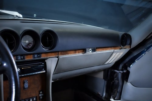 1988 Mercedes-Benz R107 560SL zum Verkauf (Bild 46 von 97)