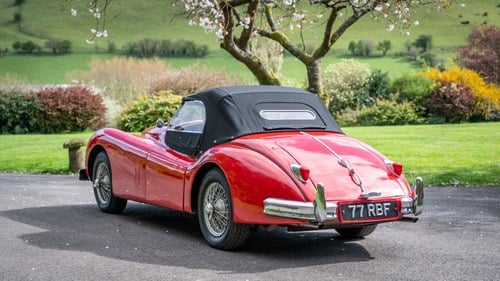 1955 Jaguar XK140 OTS à venda (imagem 8 de 257)