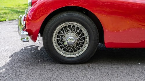 1955 Jaguar XK140 OTS à venda (imagem 17 de 257)