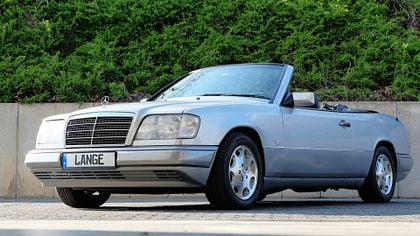 Mercedes E Class S124
