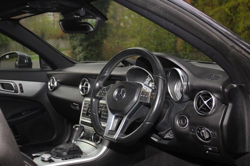 2014 Mercedes-Benz R172 SLK350 AMG Sport BlueEfficiency till salu (bild 55 av 146)