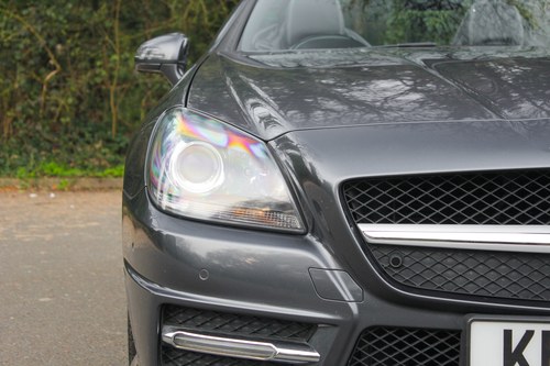 2014 Mercedes-Benz R172 SLK350 AMG Sport BlueEfficiency till salu (bild 108 av 146)