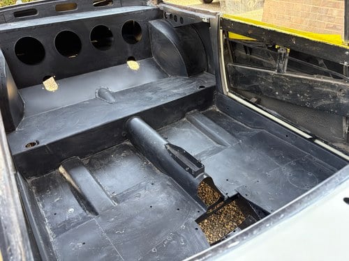 1963 Alvis TD21 Series II with 1962 Project Donor Car For Sale (picture 12 of 460)