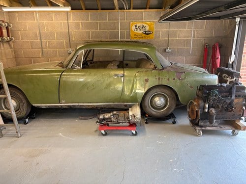 1963 Alvis TD21 Series II with 1962 Project Donor Car For Sale (picture 20 of 460)