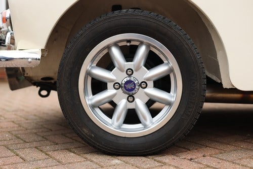 1967 Morris Minor Pickup Te koop (foto 17 van 242)