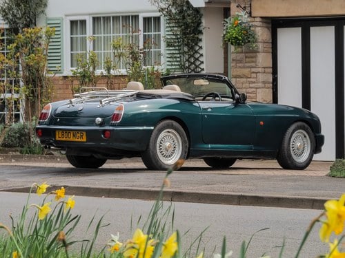 1994 MG RV8 Te koop (foto 8 van 119)