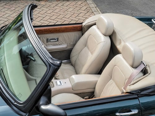 1994 MG RV8 Te koop (foto 37 van 119)