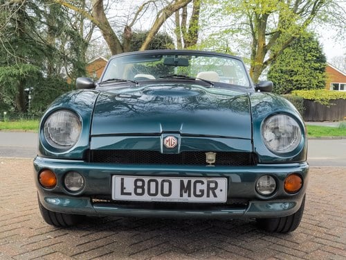 1994 MG RV8 Te koop (foto 63 van 119)