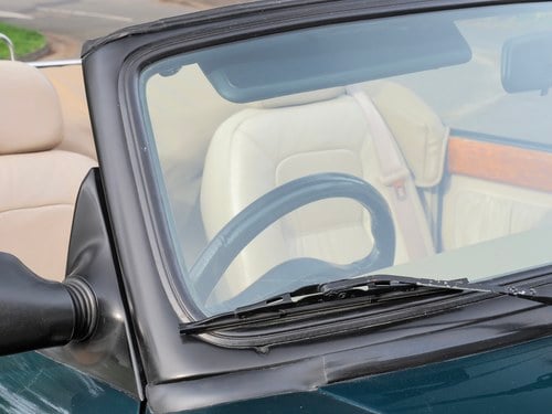 1994 MG RV8 Te koop (foto 70 van 119)